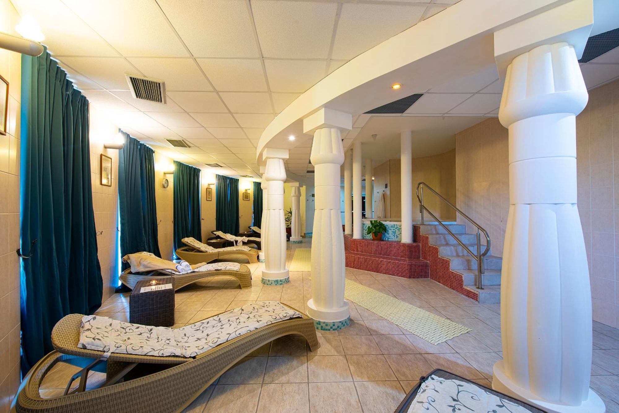 President Hotel Montfort Ždiar Eksteriør billede